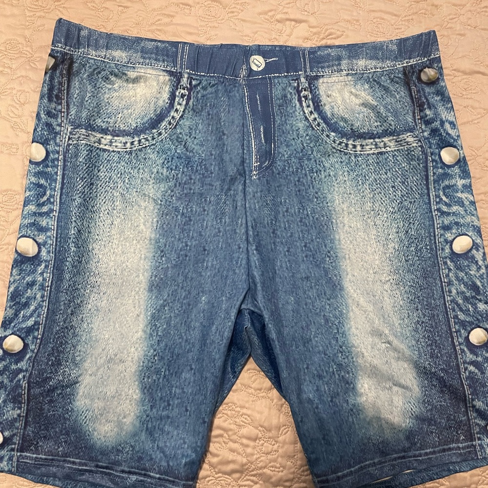 Two Women’s Denim Short legging Style